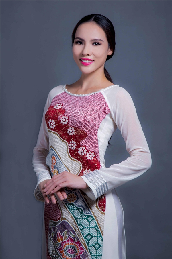 Tiết lộ trang phục truyền thống của Lệ Quyên tại Miss Grand International